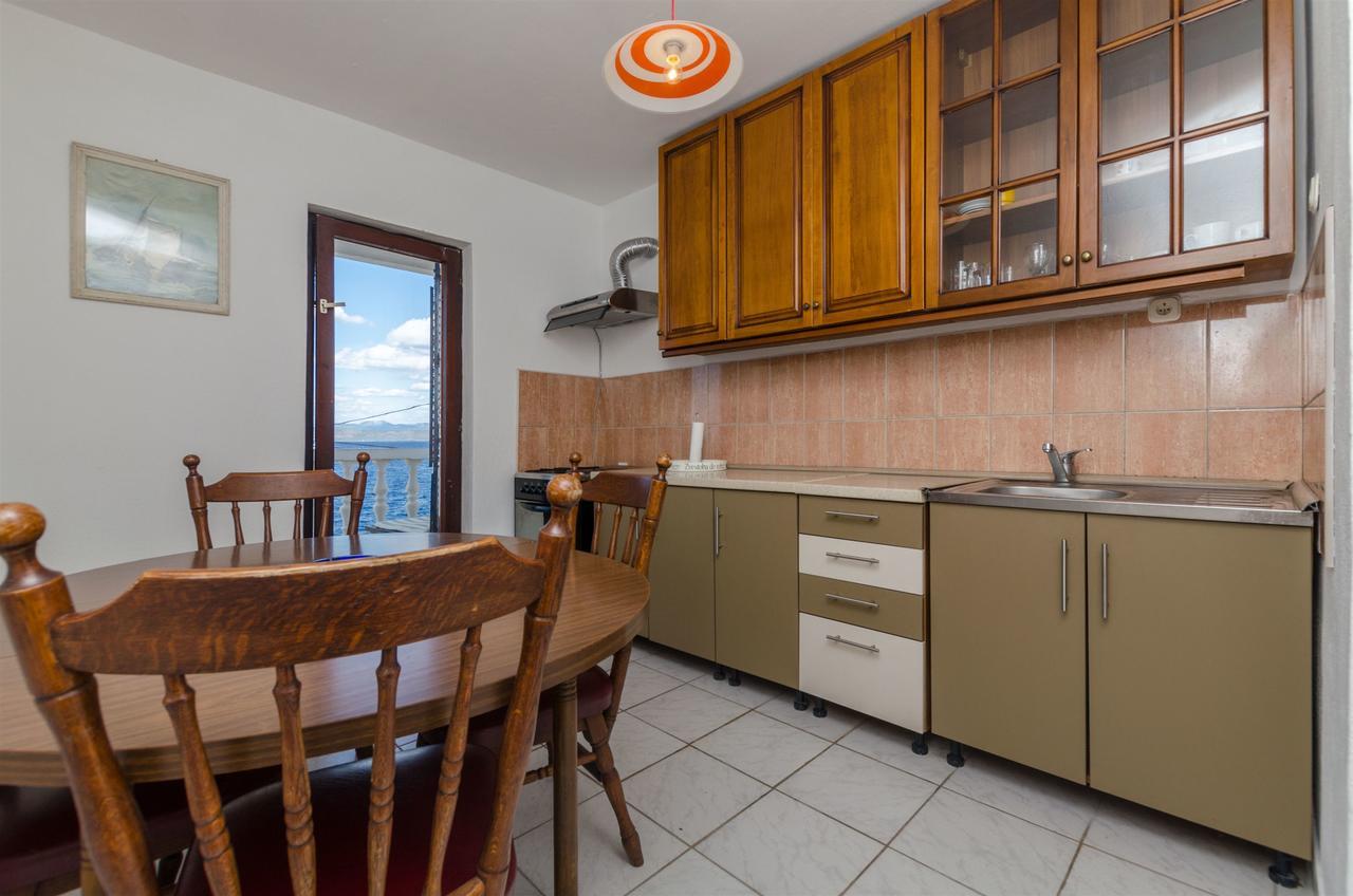 Apartment Barba Rogač Eksteriør billede