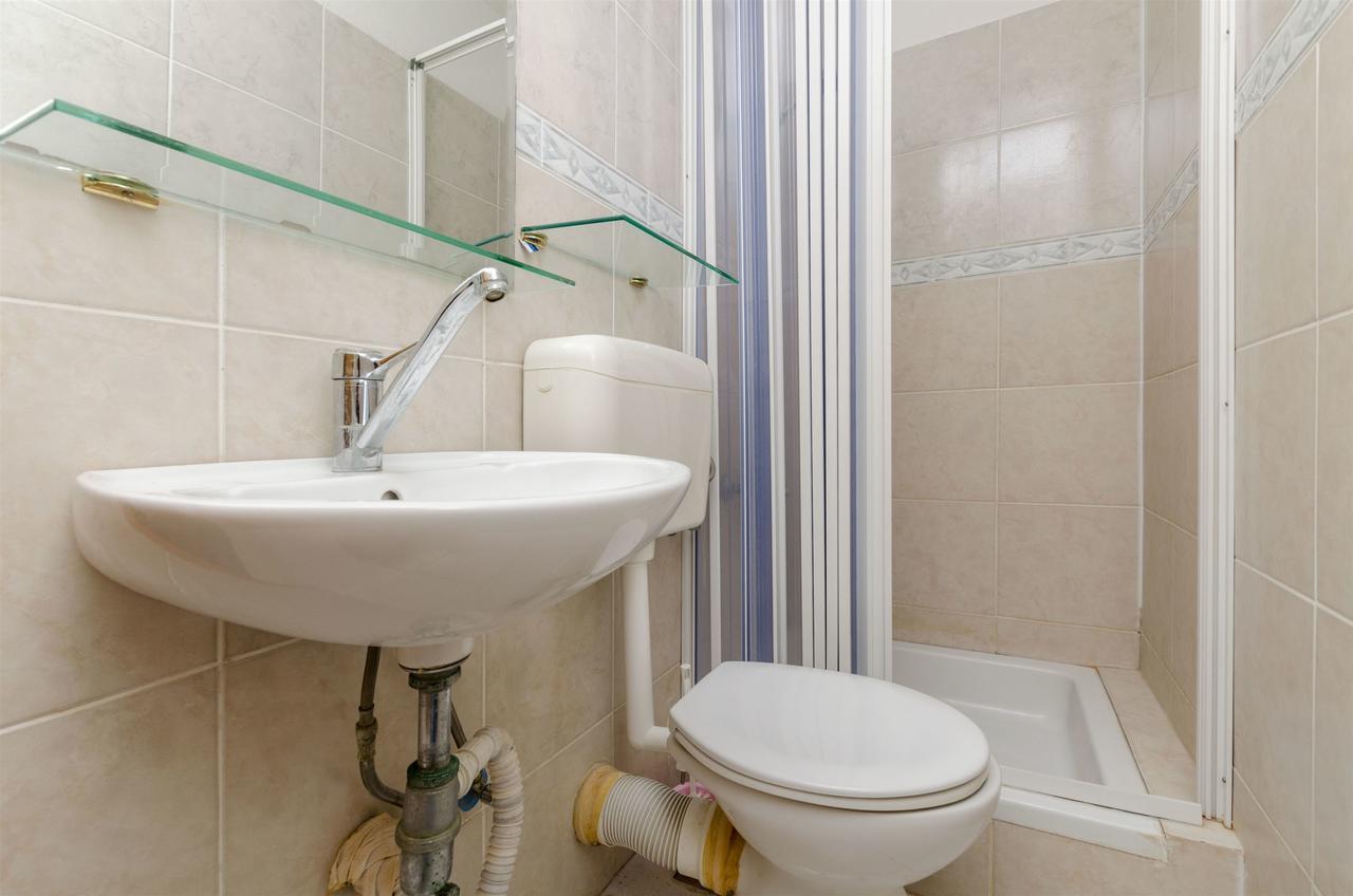 Apartment Barba Rogač Eksteriør billede