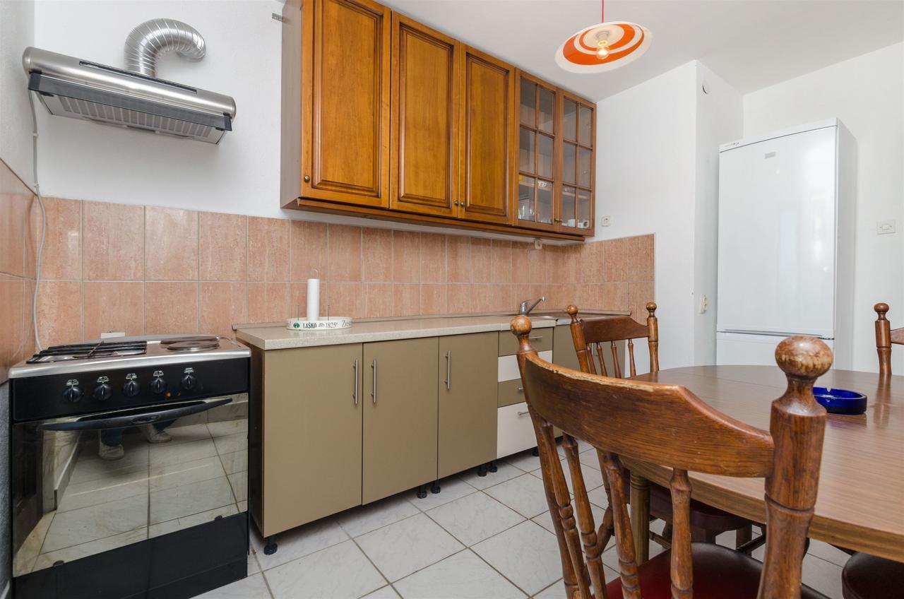 Apartment Barba Rogač Eksteriør billede